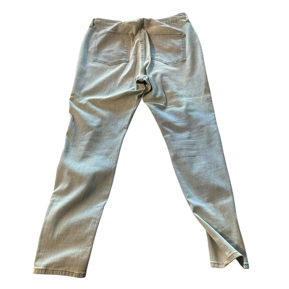 Good American Good Leg women's size 18 jeans with chains embellishments - Picture 2 of 8